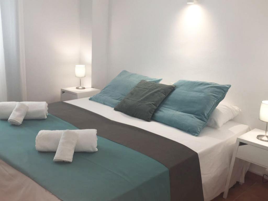 Apartamentos Albertos Santa Eularia des Riu Dış mekan fotoğraf