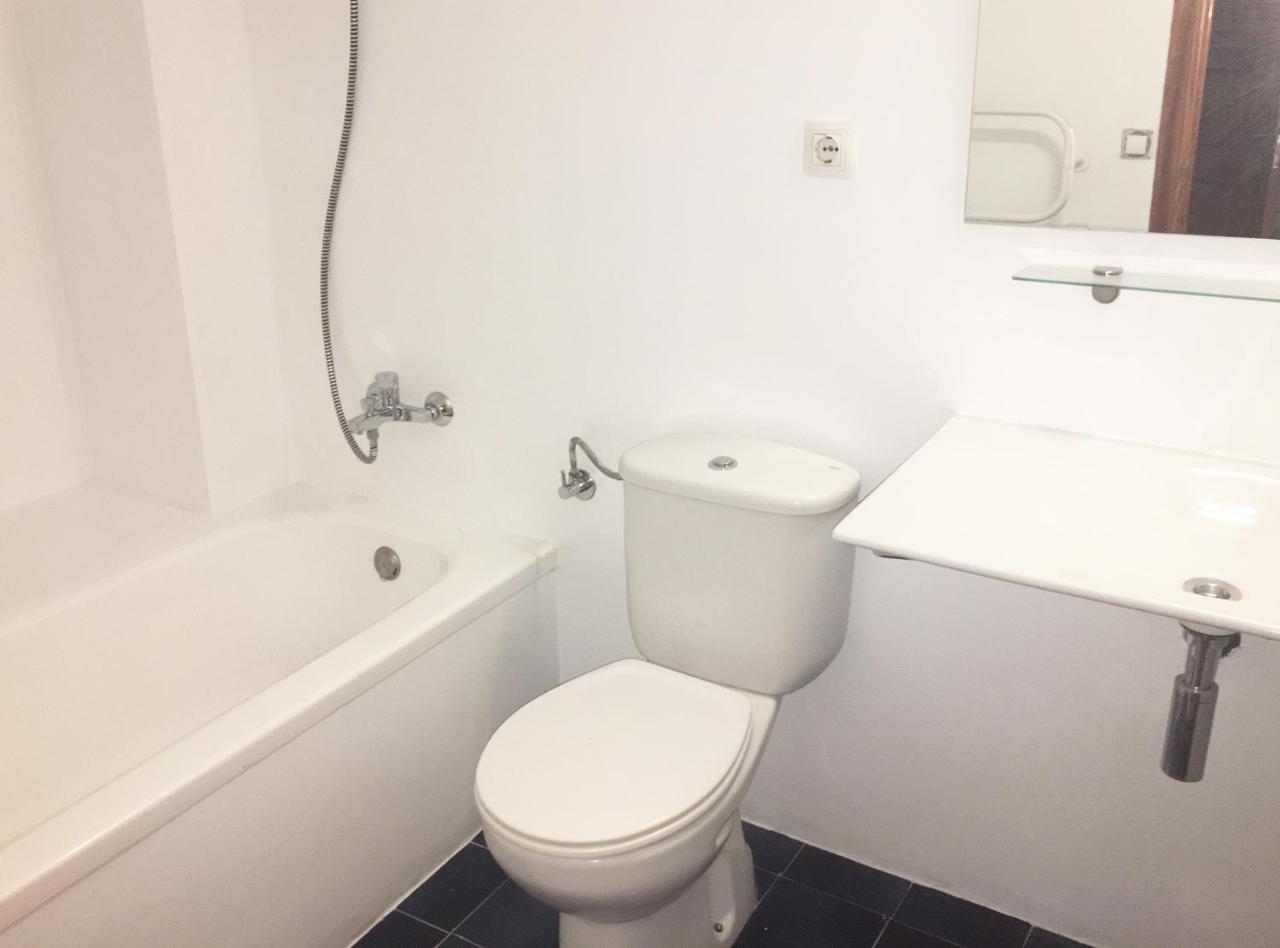 Apartamentos Albertos Santa Eularia des Riu Dış mekan fotoğraf