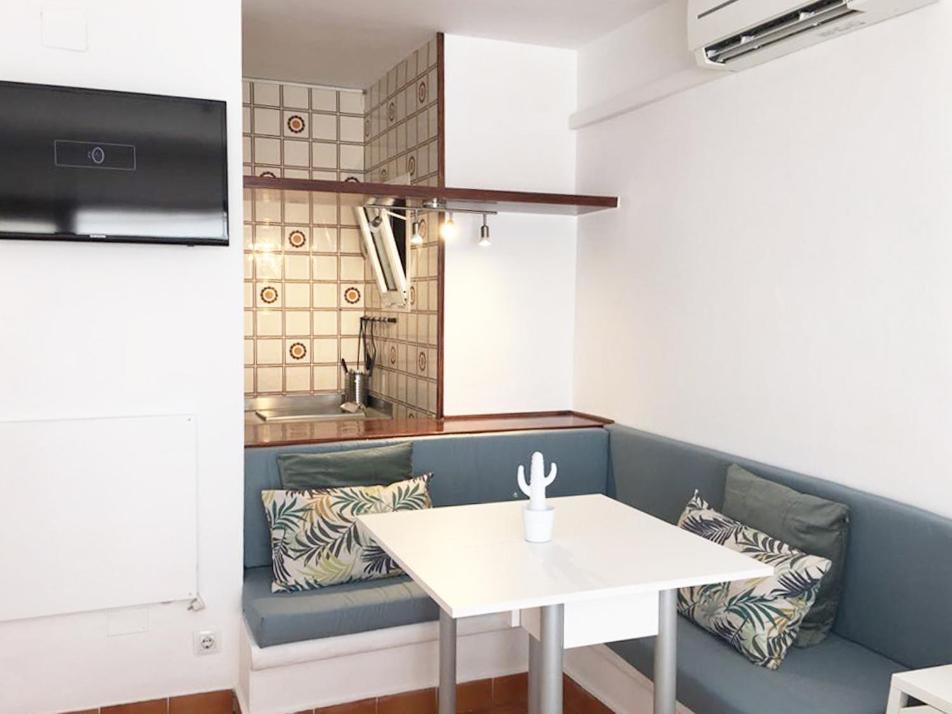 Apartamentos Albertos Santa Eularia des Riu Dış mekan fotoğraf